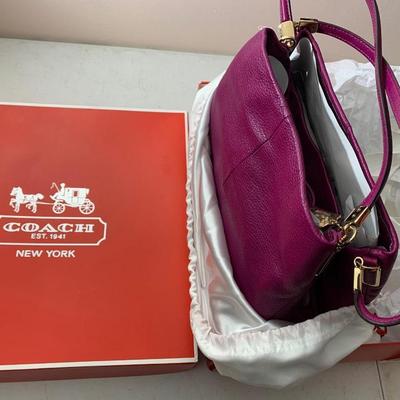 Coach Leather Handbag with Orig Box/Bag