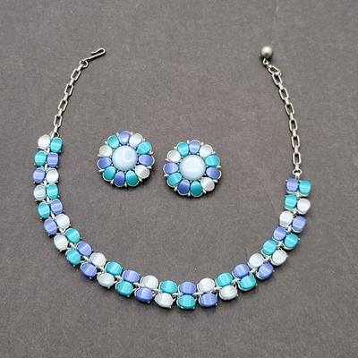 Mid-Century Blue Hues Thermoset Necklace & Clip Earrings Set