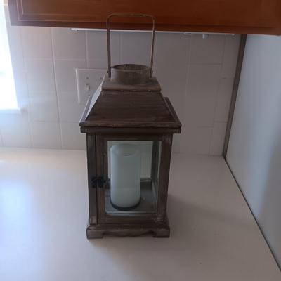 CANDLE LANTERN AND METAL CANDLE HOLDER