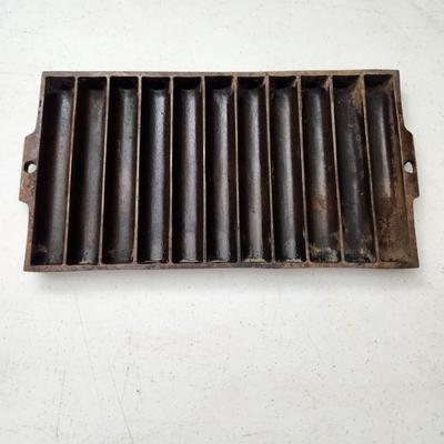 Vintage Cast Iron Breadstick Pan 11 Slots