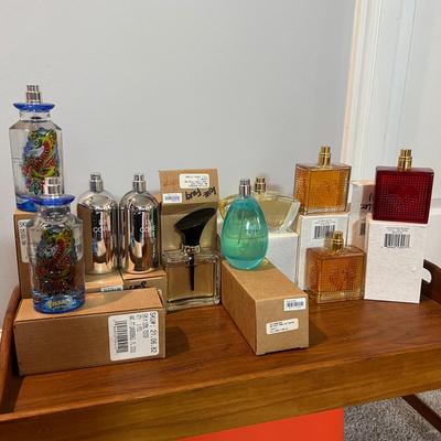 Lot of 10 Designer Perfumes - Jennifer Aniston, Ed Hardy, Queen Latiffa