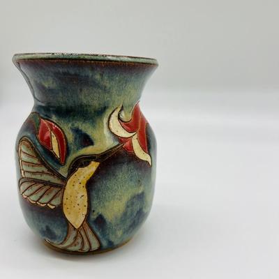 LOCAL ARTIST POTTERY By Kelly Nitz