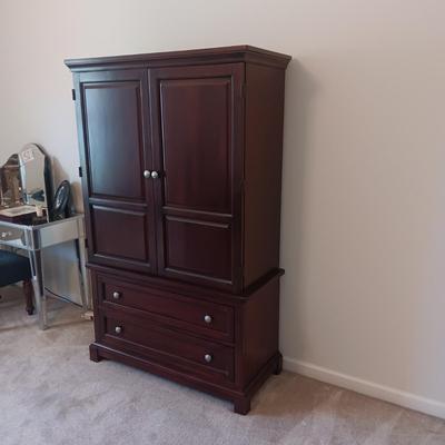 BEDROOM ARMOIRE WITH 26