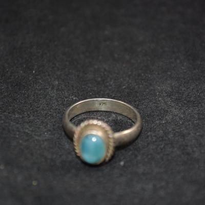 925 Sterling Ring with Blue Quartz Size 6 3.0g