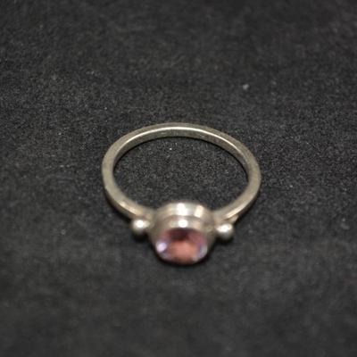 925 Sterling Ring with Amethyst Size 7.5