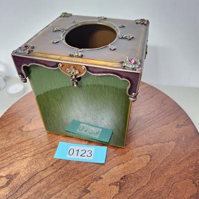 Jay Strongwater Swarovski Jewels Green & Brown Tissue Box