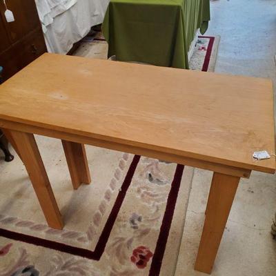 Shaker style table 