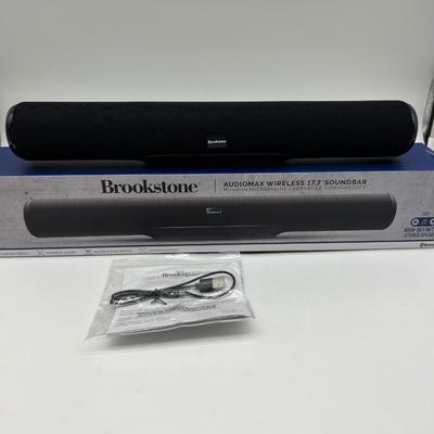 BROOKSTONE Audiomax Soundbar- Open Box