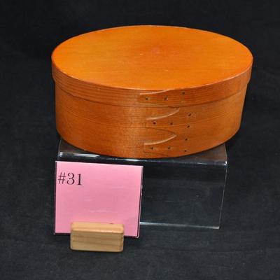 Small Shaker Style Oval Box w/ Copper Tacks 8”x6”x3”