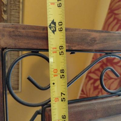 Floor Standing Easel Style Photo Frame with Scroll Design