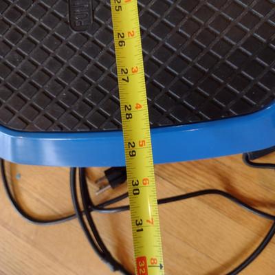 LifePro Vibration Plate Exercise Machine- Model YD-Hovert