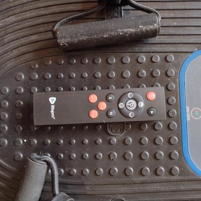 LifePro Vibration Plate Exercise Machine- Model YD-Hovert