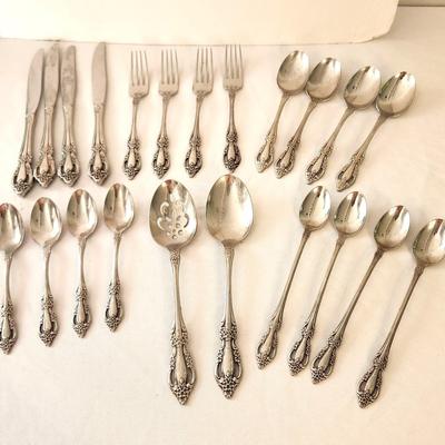 Lot #37 Set of Oneida Stainless Flatware - "Raphael" pattern