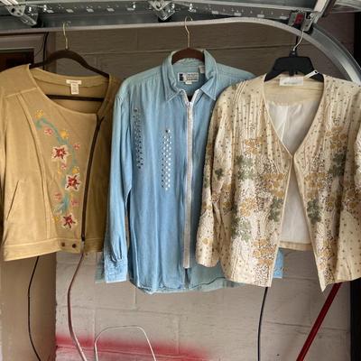 SNEAK PEEK LISTING, READ DESCRIPTION: Women's Clothing, Sizes L, XL, and 1X