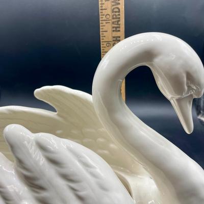 Vintage Goebel Ceramic Porcelain Swan Plantre