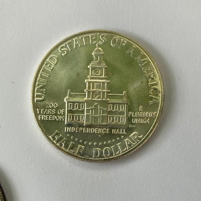 1976 & 1976 -S Bicentennial Jennedy Half Dollar Coins