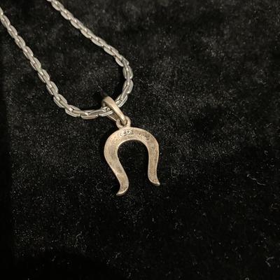Lucky .925 Horseshoe Pendant with 14”-16” chain