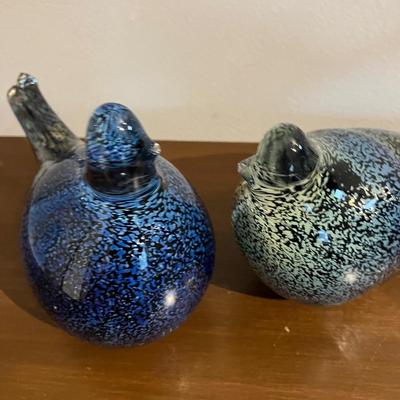 Pair of FINNISH ART GLASS BIRDS LUSTRE TEXTURE DESIGNED FINLAND 6”w x 4”h with Original Boxes