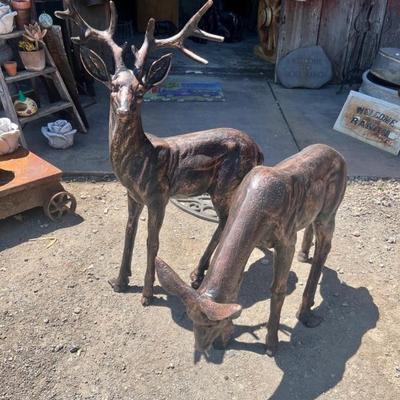 Cast Aluminum Buck and Doe