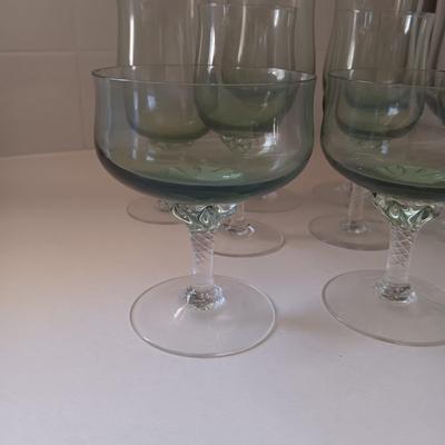CRYSTAL STEMMED GLASSES WITH A HINT OF GREEN