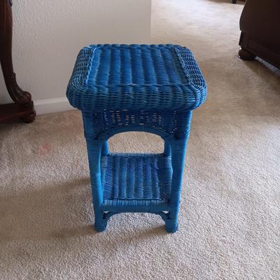 SMALL SIDE TABLE WITH DRAWER, WICKER STAND AND MISC DECOR