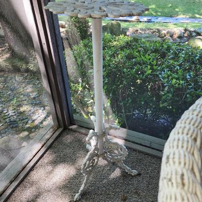 Iron thin outdoor side table