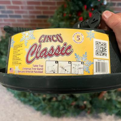 Artificial Wreaths, Garlands, Trees & More (BD-RG)