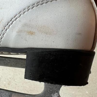 Victorian Style Children’s Sleds & Brookfield Ice Skates (BD-RG)