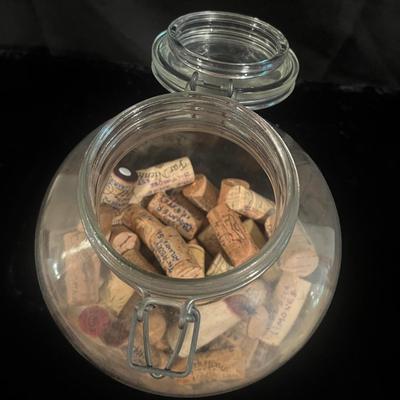 Three Glass Jars with Latching Lids (BS-MG)