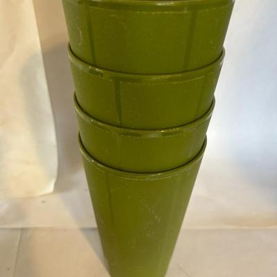 Vintage Set of 4 Plastic Tumblers Avocado Green