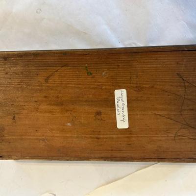 ANTIQUE VICTORIAN SOLID MAHOGANY ARTISTS WATERCOLOUR PAINT BOX c.1860-80