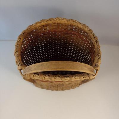 Hand Woven, Artisan Created Flat Back Basket