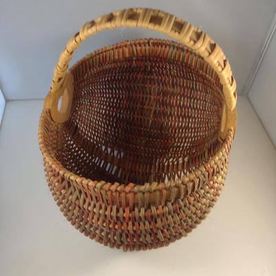 Hand Woven, Artisan Created Buttocks Basket