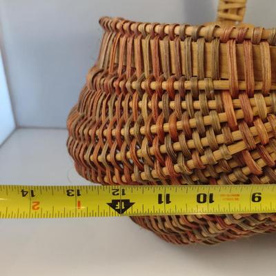 Hand Woven, Artisan Created Buttocks Basket