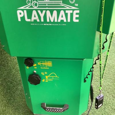 165 Playmate Half Volley Portable Tennis Ball Pitching Machine