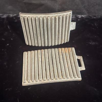 Vintage Household Items: Massager, Hair Crimper, Hand Fluter, & More (BS-MG)