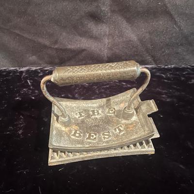 Vintage Household Items: Massager, Hair Crimper, Hand Fluter, & More (BS-MG)