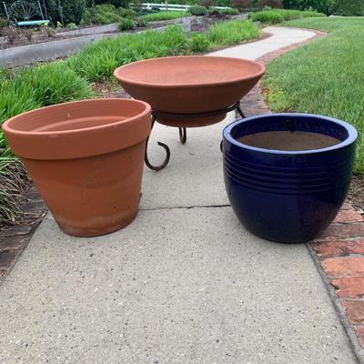 Three Large Planters (OY-HS)