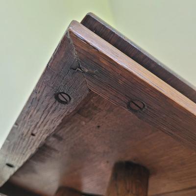 Wooden Two Tiered Parlor Table (SR-CE)