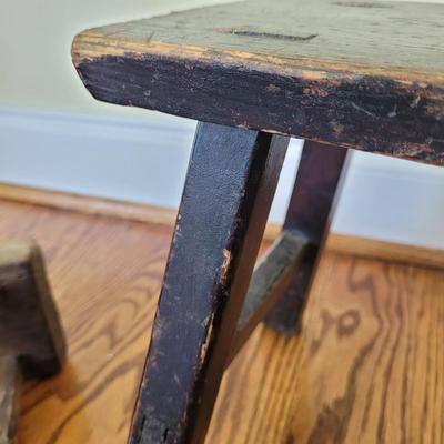 Antique Milking Stools (SR-CE)