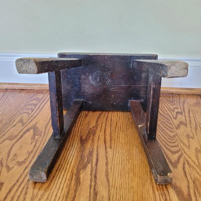 Antique Milking Stools (SR-CE)