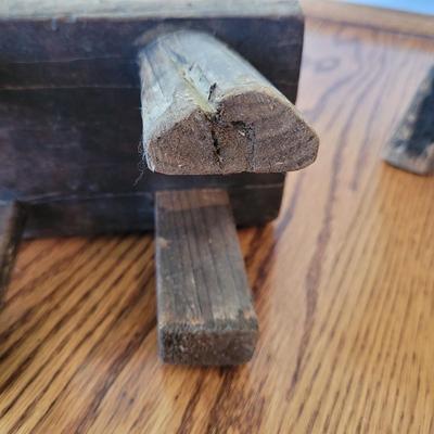 Antique Milking Stools (SR-CE)