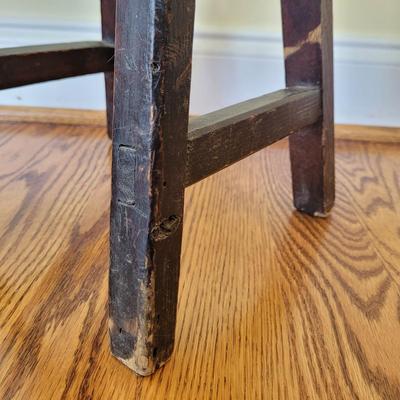 Antique Milking Stools (SR-CE)