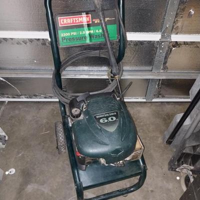 CRAFTSMEN PRESSURE WASHER WITH HOSE, WAND AND MANUAL