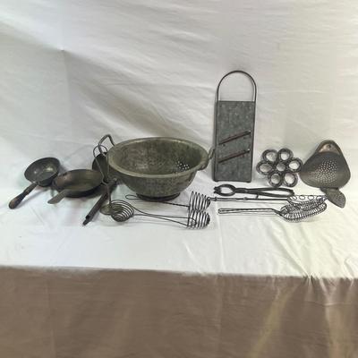 Classic Metal Kitchen Utensils (BS-MG)
