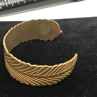 Vintage Brass Style Feather Bangle