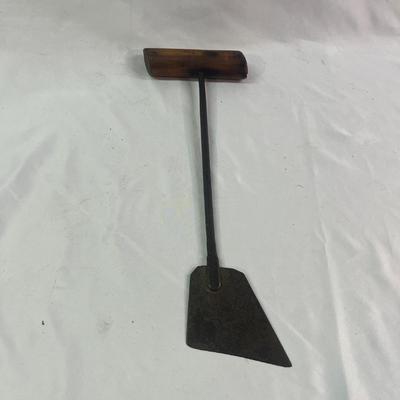 Iron Triangle Dinner Bell & More Collectible Farm Items (BS-MG)