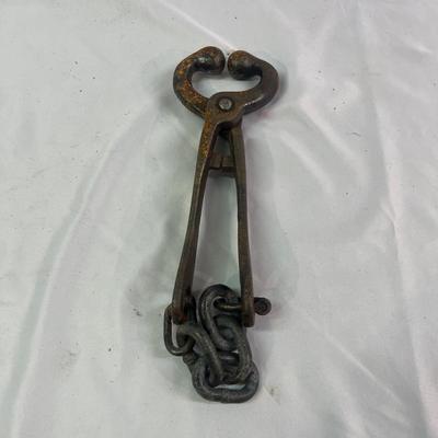 Iron Triangle Dinner Bell & More Collectible Farm Items (BS-MG)