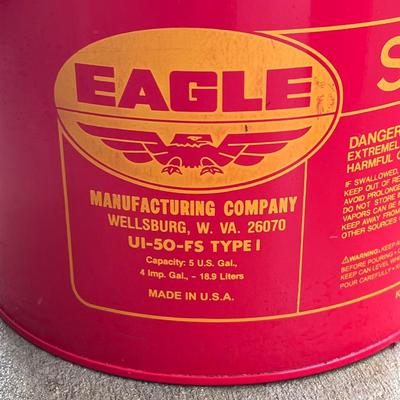 EAGLE Safety 5 gallon Gas Can with Funnel (1 of 2)