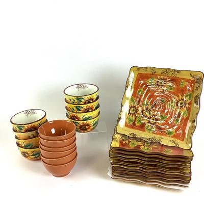 219 Sunflower Tableware: 12 Plates, 8 Bowls and 6 Terracotta Bowls